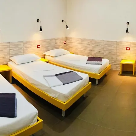 Vandrerhjem Legend R.g. Rom