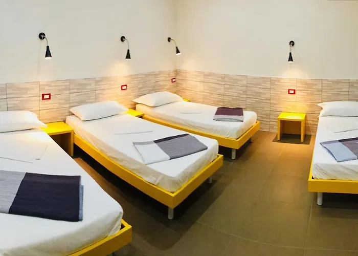 Hostel Legend R.g. Roma