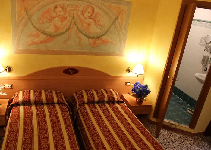 Legend R.g. Hostel Roma