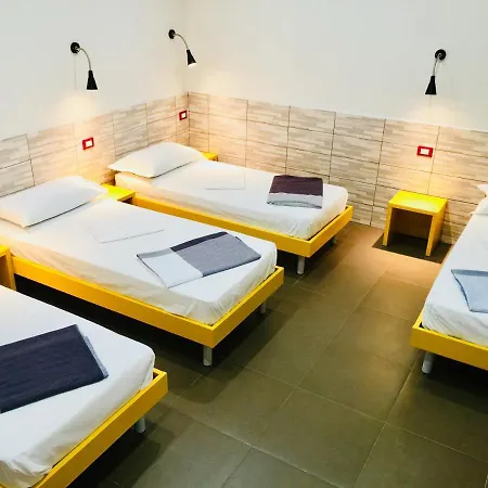 Hostel Legend R.g. *