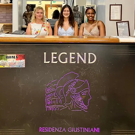 Legend R.g. Hostal Roma