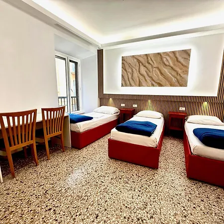 Legend R.g. Hostel Řím