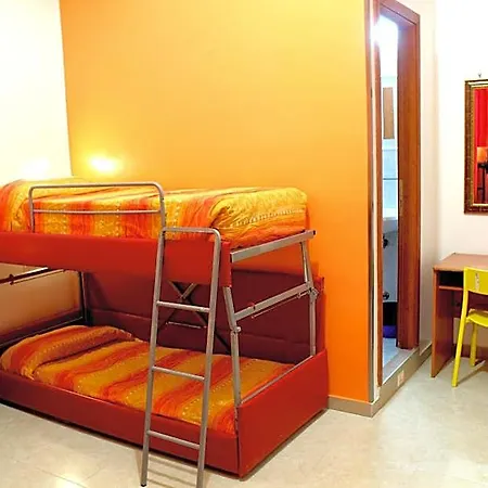 Legend R.g. Hostel Rom