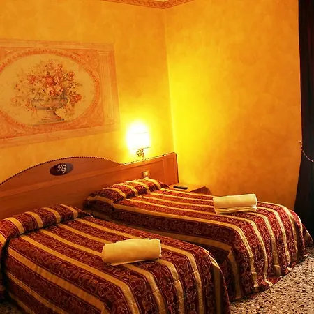 Hostel Legend R.g. *