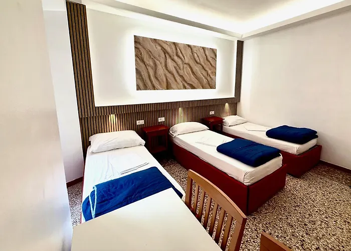 ホステル レジェンド R.g.