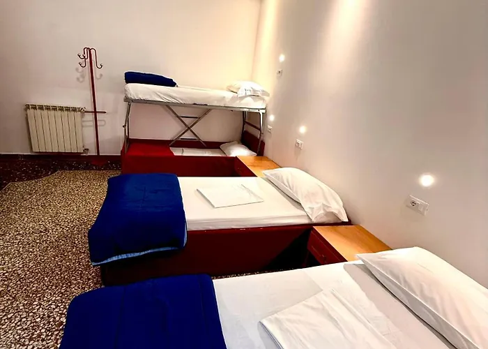 旅馆 传奇阿吉旅舍 罗马