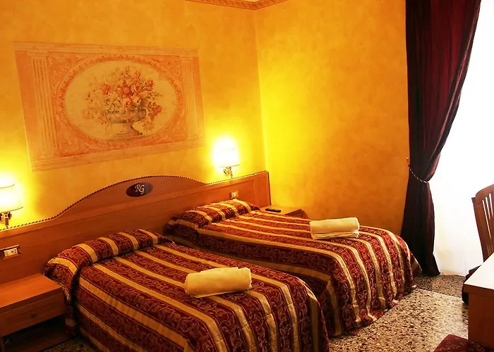 Hostel Legend R.g. *