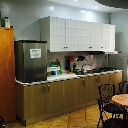 Legend R.g. Hostel Rome