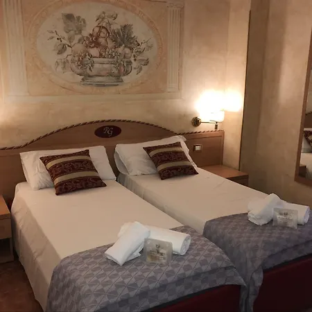 Legend R.g. Hostel Rome