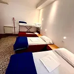Hostel Legend R.g. Řím