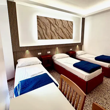 Vandrerhjem Legend R.g.