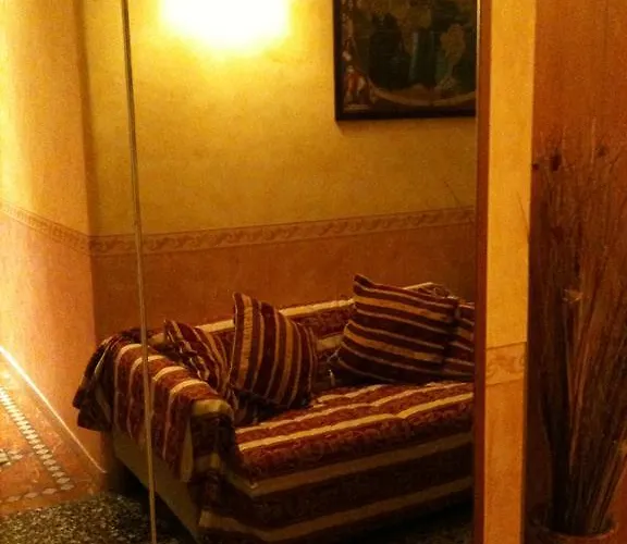 Vandrerhjem Legend R.g. *